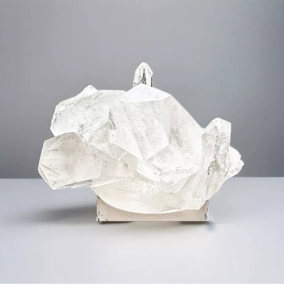 Natural Clear White Quartz Crystal Abstract Art Altar Display 139g - Picture 8 of 8